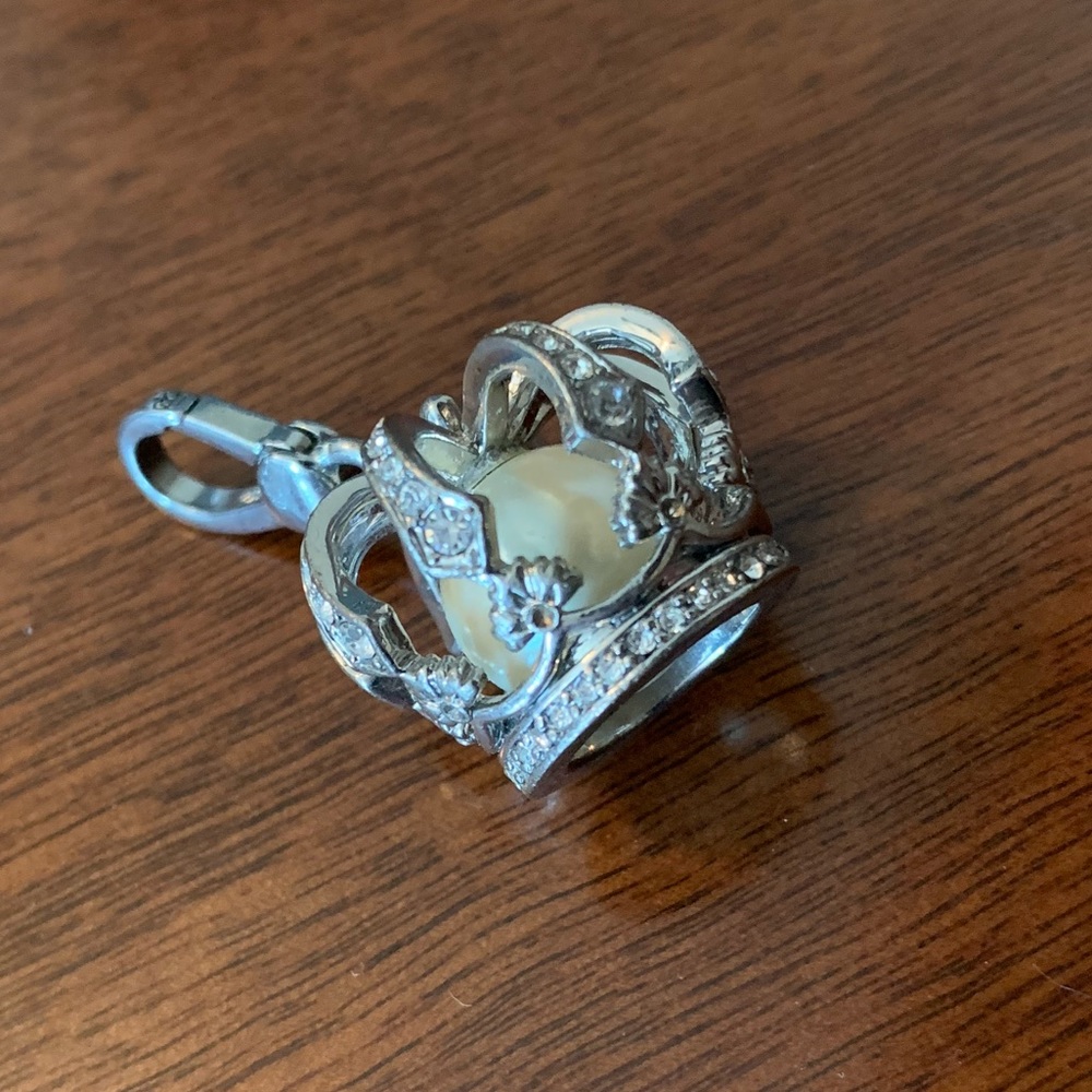 Pearl Crown Juicy Couture Charm